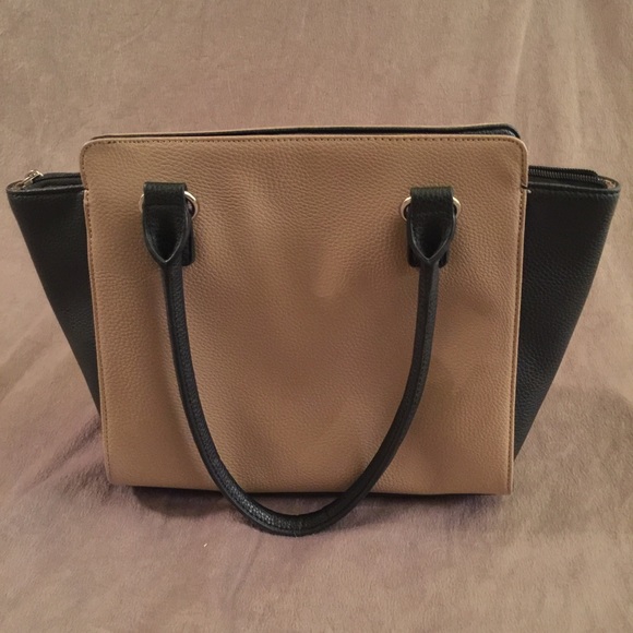 Nine West Purse - Picture 2 of 8